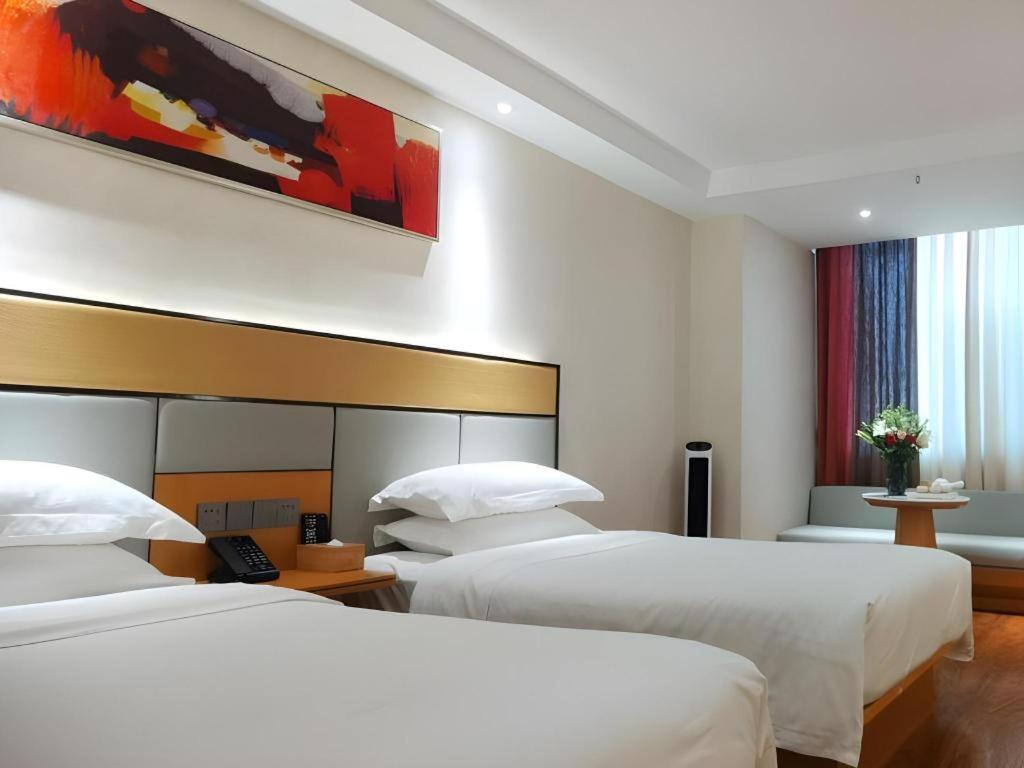 Greentree Inn Geermu Walking Street Business Hotel Golmud Dış mekan fotoğraf
