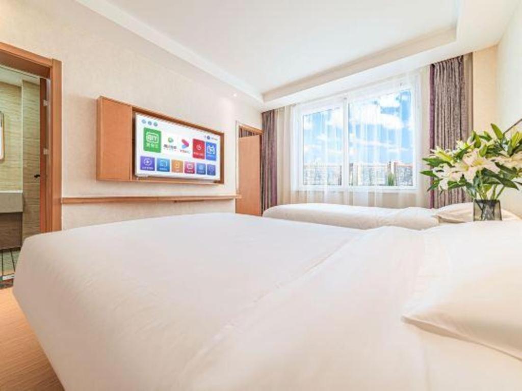 Greentree Inn Geermu Walking Street Business Hotel Golmud Dış mekan fotoğraf
