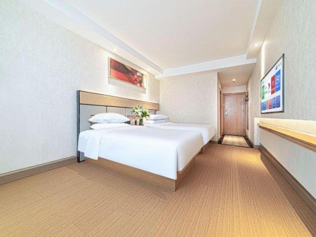 Greentree Inn Geermu Walking Street Business Hotel Golmud Dış mekan fotoğraf