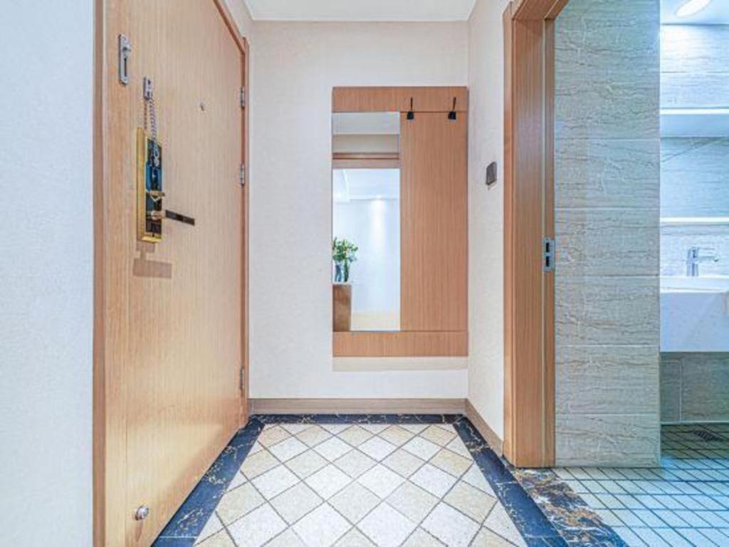 Greentree Inn Geermu Walking Street Business Hotel Golmud Dış mekan fotoğraf