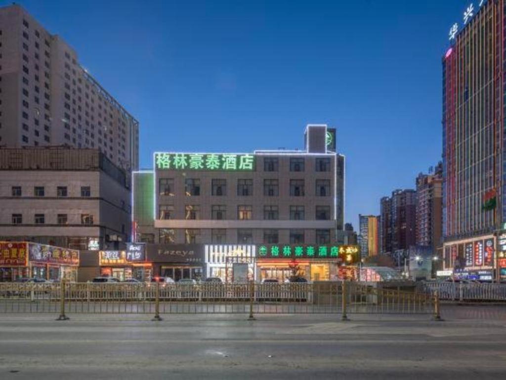 Greentree Inn Geermu Walking Street Business Hotel Golmud Dış mekan fotoğraf